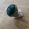 Bague agate verte monture ciselée nid d'abeille